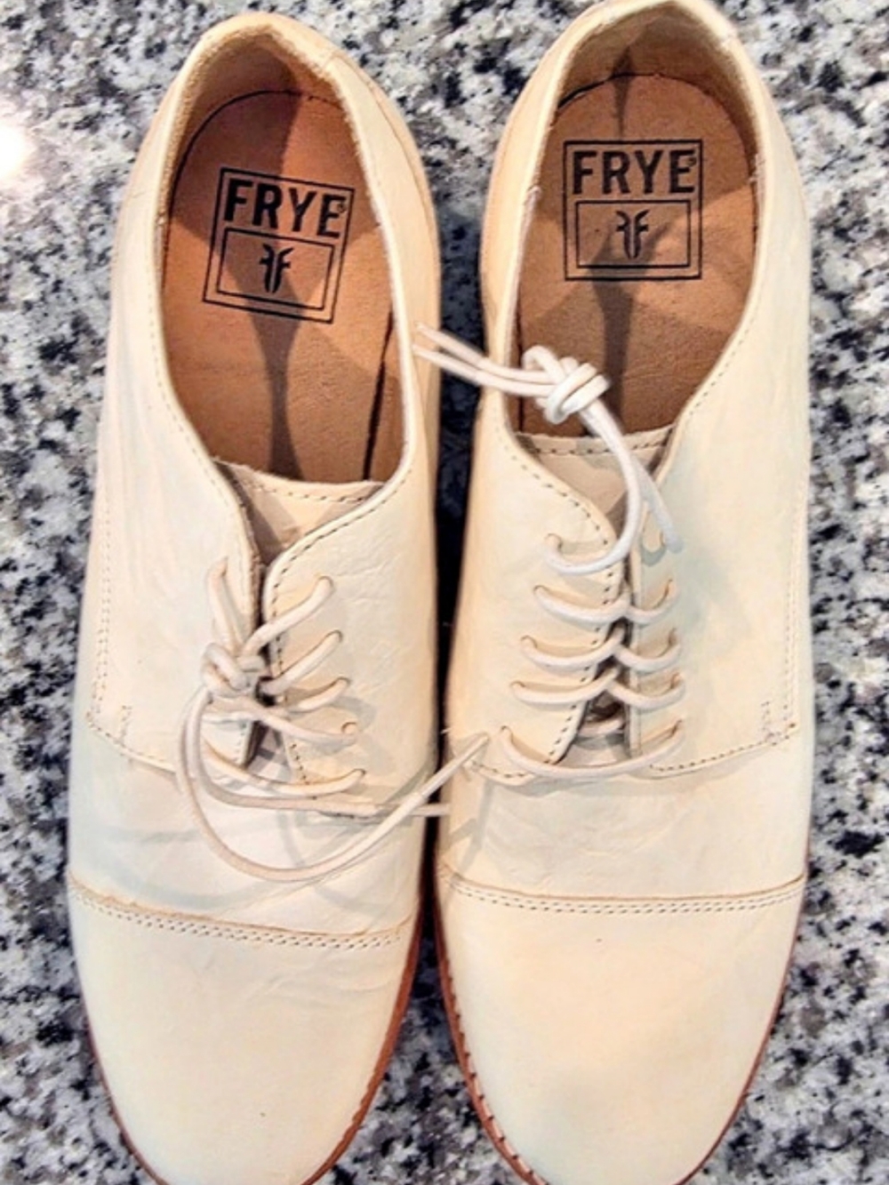 Frye Melissa Oxford Leather Oxfords in Cream & Brown US 10 B